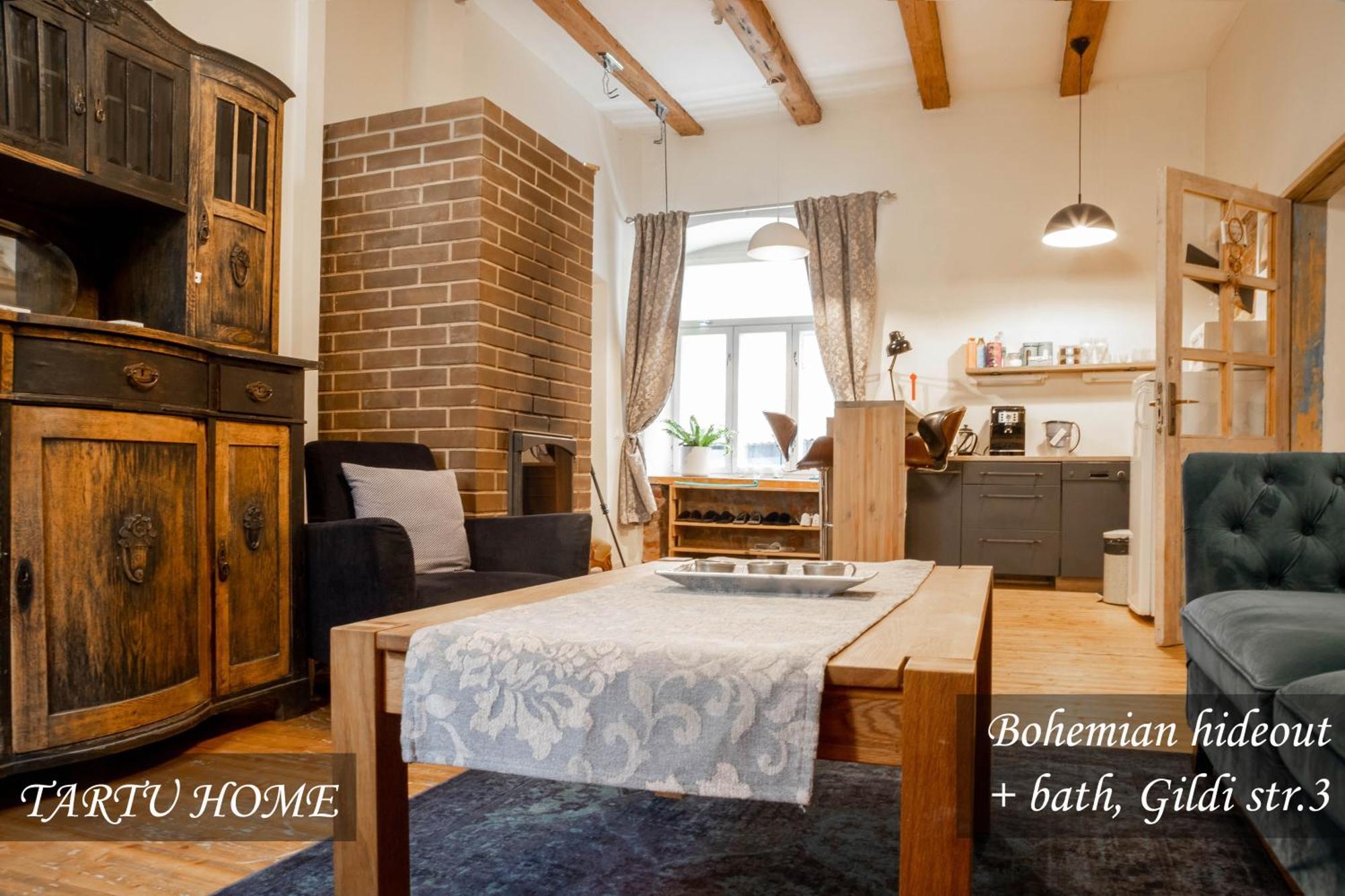 Bohemian Hideout, Old Town, Tartu Home Eksteriør bilde